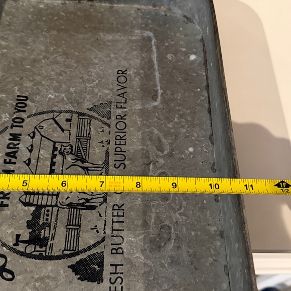 Rustic Farmhouse Galvanized Metal Serving Tray with Wooden Handles - Picture 3 of 5